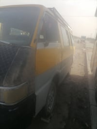 كيا بستا • بحالة جيدة • نجف
