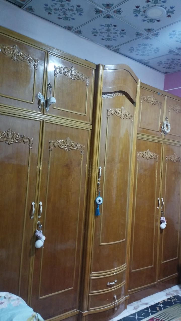 غرفه عراقيه نجاره 
سعر مليون وربع مكاني بغداد وبيه مجال بسيط


**إذا كنت صاحب هذا الإعلان وتريد حذفه لأي سبب، رجاءا أرسل رسالة إلى الدعم الفني**