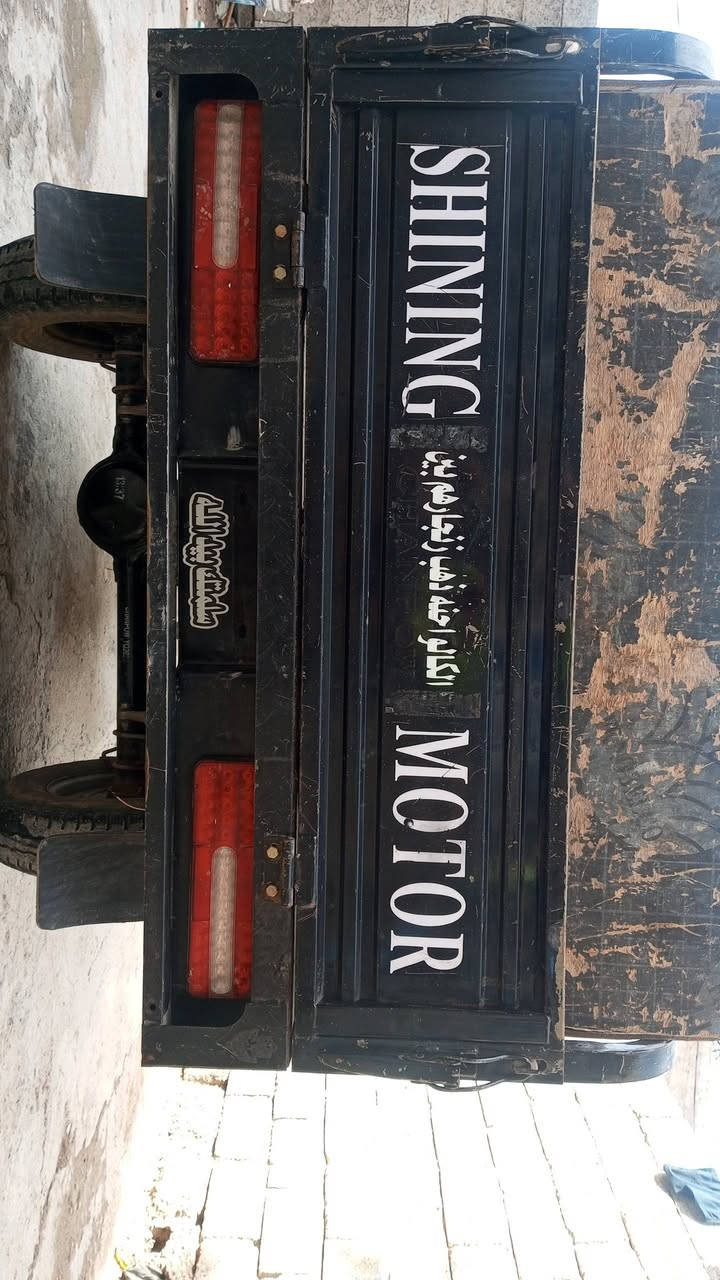 السلام عليكم شباب ستوته للبيع موديل 23 شهر ال6 نضيفه و بلاديه و كفاله عامه السعر مليونين و 250 و بي مجال قليل مكاني بغداد رقمي ***********
