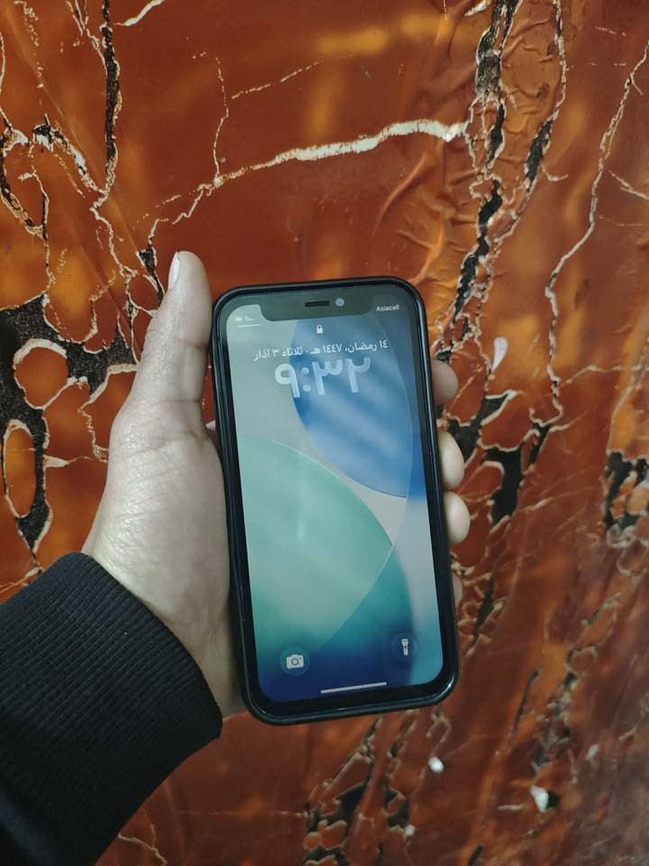 ايفون 12مني للبيع قطعت نضيفت ذاكرت 128بطارية 76 شغال كل شيء بس فيس كام سعر200 مجال
مكان الصويرة
وتساب ***********
