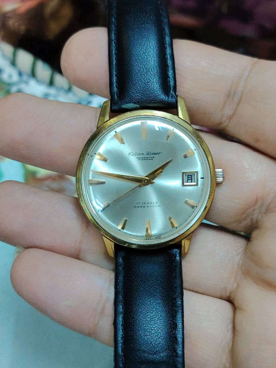 ساعات للبيع سويسري اويابانية كل ساعه أوسعرها دزلي صورة الساعة الي تريدها ادزلك السعر يوجد توصيل كل المحافضات
***********
***********
