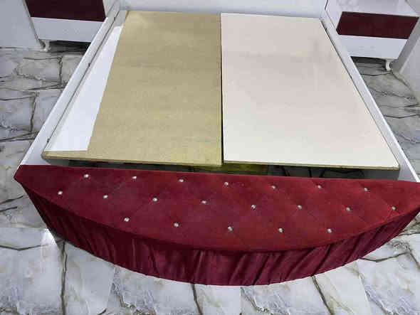 غرفة نوم تركية صبغ حراري نظيفة  تتكون من 7قطع مبينة بالصور.... مكلف بالنشر 
🌹🌹🌹🌹🌹🌹

السعر 600 الف وبيها مجال بسيط 🔥🔥🔥
موصل الايسر حي التحرير قرب جامع ال  البيت 🌿🌿🌿
التواصل عالرقم ***********♥♥ موصل
