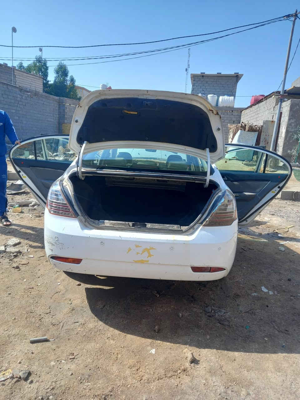 ام كراد مديل 2013 شغالة بس كيرهة ما ينمر إلى بيع السعر 30 ورقة وبيها مجال من السمة الى كاع رقم بغداد بسمي وسلام عليكم ورحمةالله وبركاته *********** ***********
