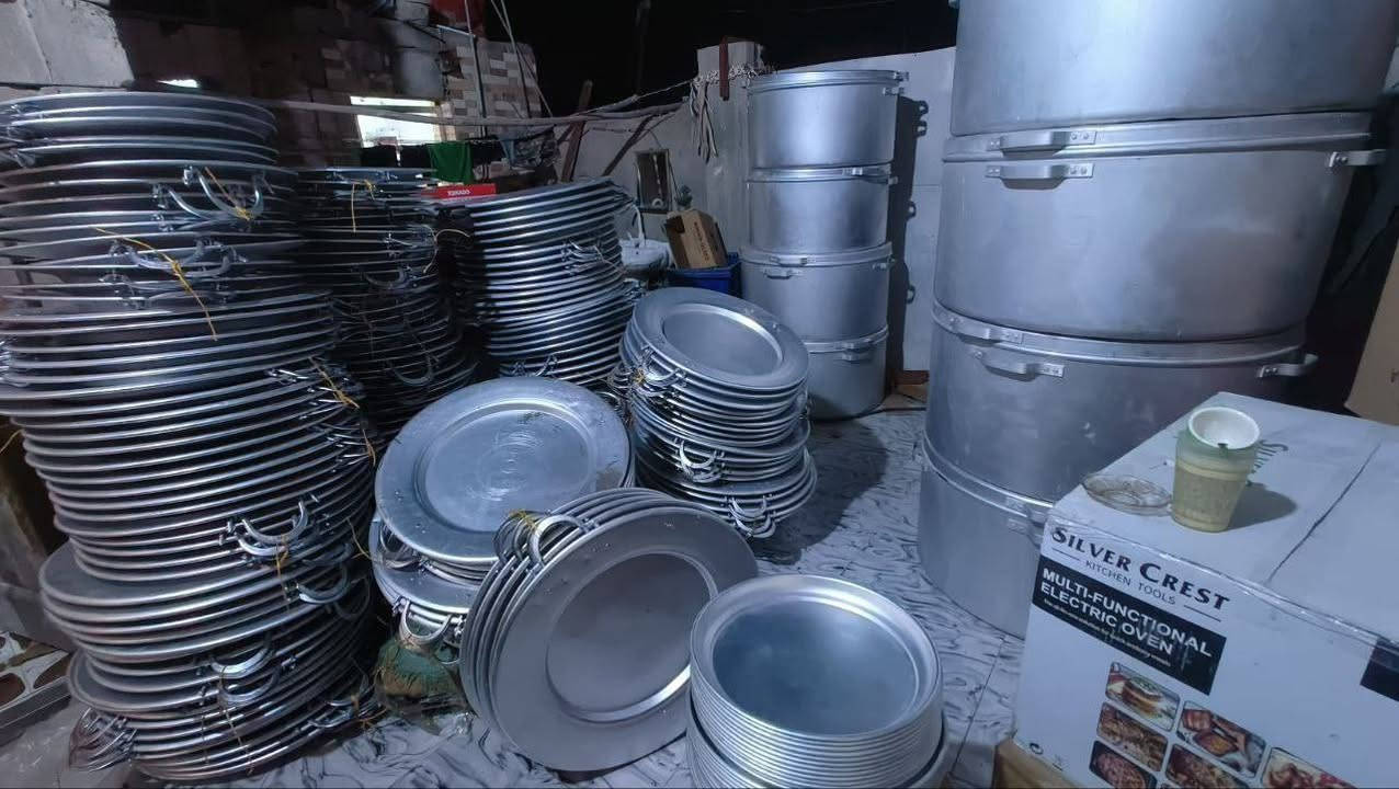 اسعارنا 🖐️ تختلف عن الجميع 👇 مكانه الفهود حي الاحمدي قرب گراج الناصريه مجمع احمد محسن العبادي واتساب او اتصال ***********
