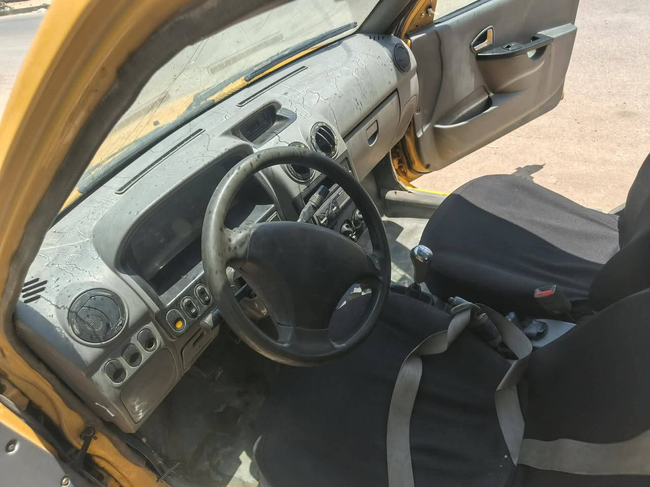 ‏السلام عليكم سايبا موديل 2013  بيها جاملق مبدل صفحت اليمنة تبريد حداديه كله شغال
‏السعر 29 وبيها مجال..
‏للتواصل. :

‏‪***********‬‏
