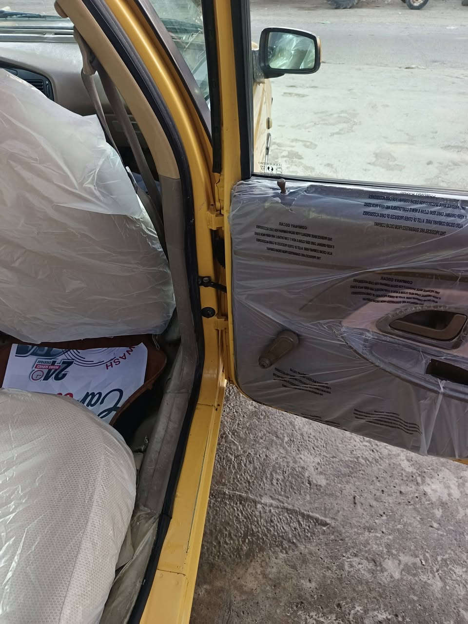 سلام عليكم بيجو لميس للبيع موديل 13 مسجله 12 السياره كفاله من الظربه حته بارد مابيه فقط سويت بيه دوس وهلات بعده حته ممبولشه كير ومكينه بل كارتون مو تجفيت جديد كهربائيات كله شغاله باور جديد مشط جديد صدر امامي خلفي لربع دبلات جدد تخم تاير جديد مصفره السياره السنويه ماصاقطه بعد 10 تشهر السياره شرط التحويل اكاتبك ويه صاحبها تتفئه تبريد ثلج رقم بغداد السياره ترايك للبصره شلعه تشيل التبليط ترايها يخبل السعر 33 وبيه مجال مكاني بغداد الزعفرانيه السياره نقد رجا واسف ع الاطاله ***********
