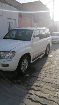 لاندكروز ٢٠٠٧ مكفوله ماعدى طخه بلجاملغ الايمن تقريب شبر سياره وكاله من...