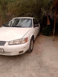 للبيع كامري وارد امريكي مديل 2000 رقم بغداد نكليزي تحويل مباشر بسمي  ص...
