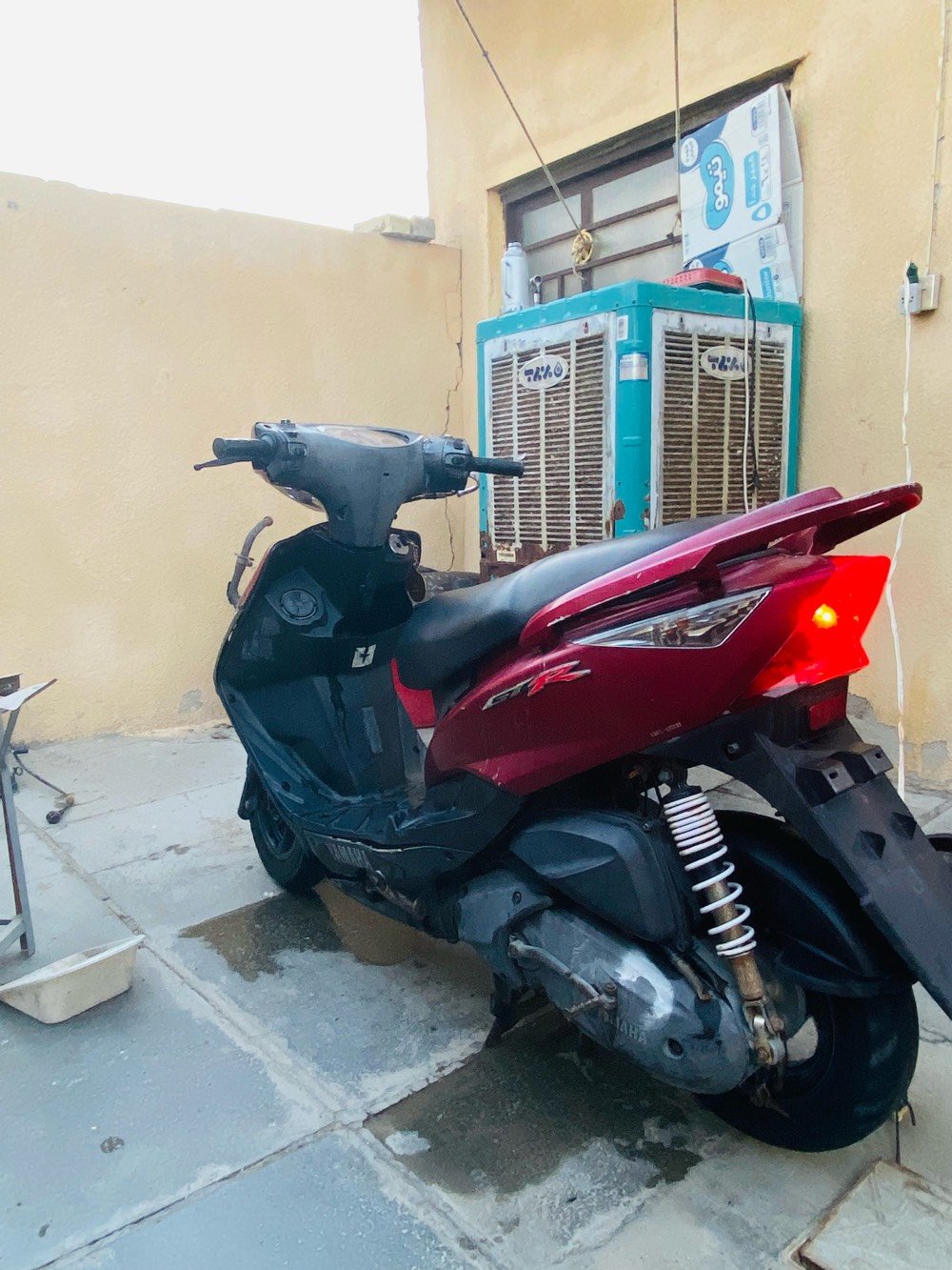 سلام عليكم دراجه جي تي ار ثعلب للمراوس بماكس او سكنس جبلي حتلو تعبانه بس محرك زين الدراجه اي نقص مايها كله شغال وكله بلادي حته لكلجات فقط المحرك بي تبخير