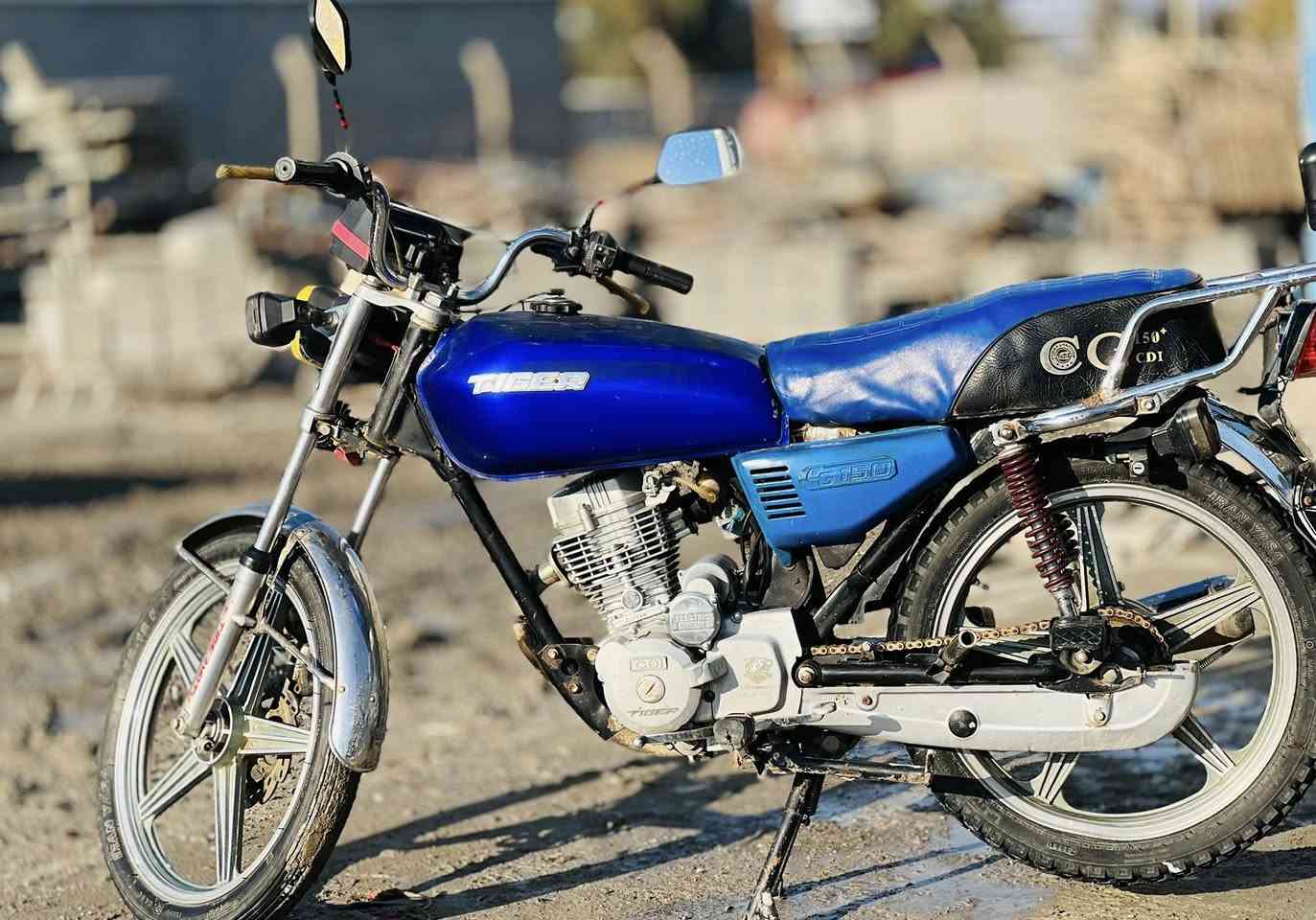 تايكر  للبيع نضيف ***********
