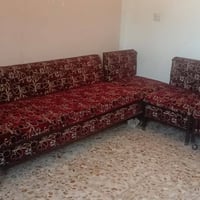 تخم حديد للبيع 10 مقاعد نظيف سعره 150 للتواصل على الرقم 07812269335