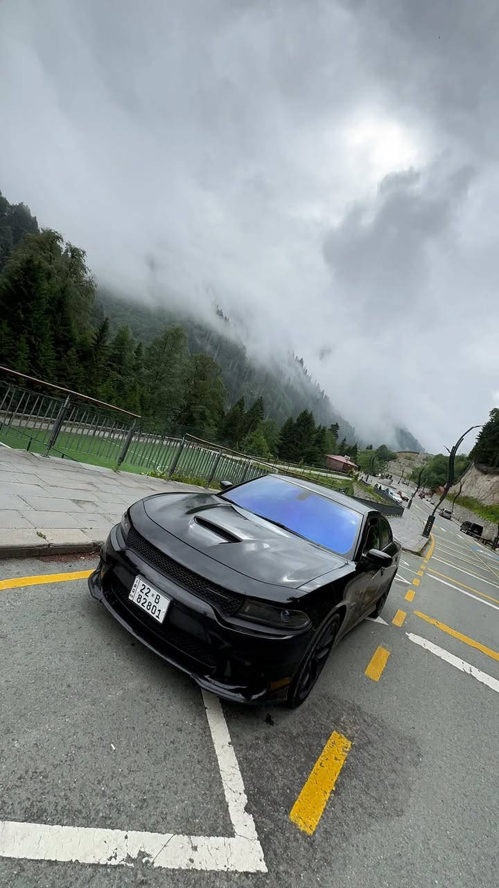 السلام عليكم جارجر R/T ٢٠٢٢  كلين بدون حادث بدون صبغ بدون بارد بدون تبديل رقم اربيل باسمي ماشية ٦١ موجوده صورها مال مزاد بلمنشور السيارة بلادية ملاعب باي شي بيها عليها زرع عدسات ومنظومه زنون وslp صوت مرتب موكلش عالي باتري اي سي ديلكو جديد والسيارة بدون اي نقص ومواصفاتها مثل مامبينه بالصور السعر المطلوب ٢٩ الف مكانها بغداد غير متواجد على الفيس  للاتصال   ***********
