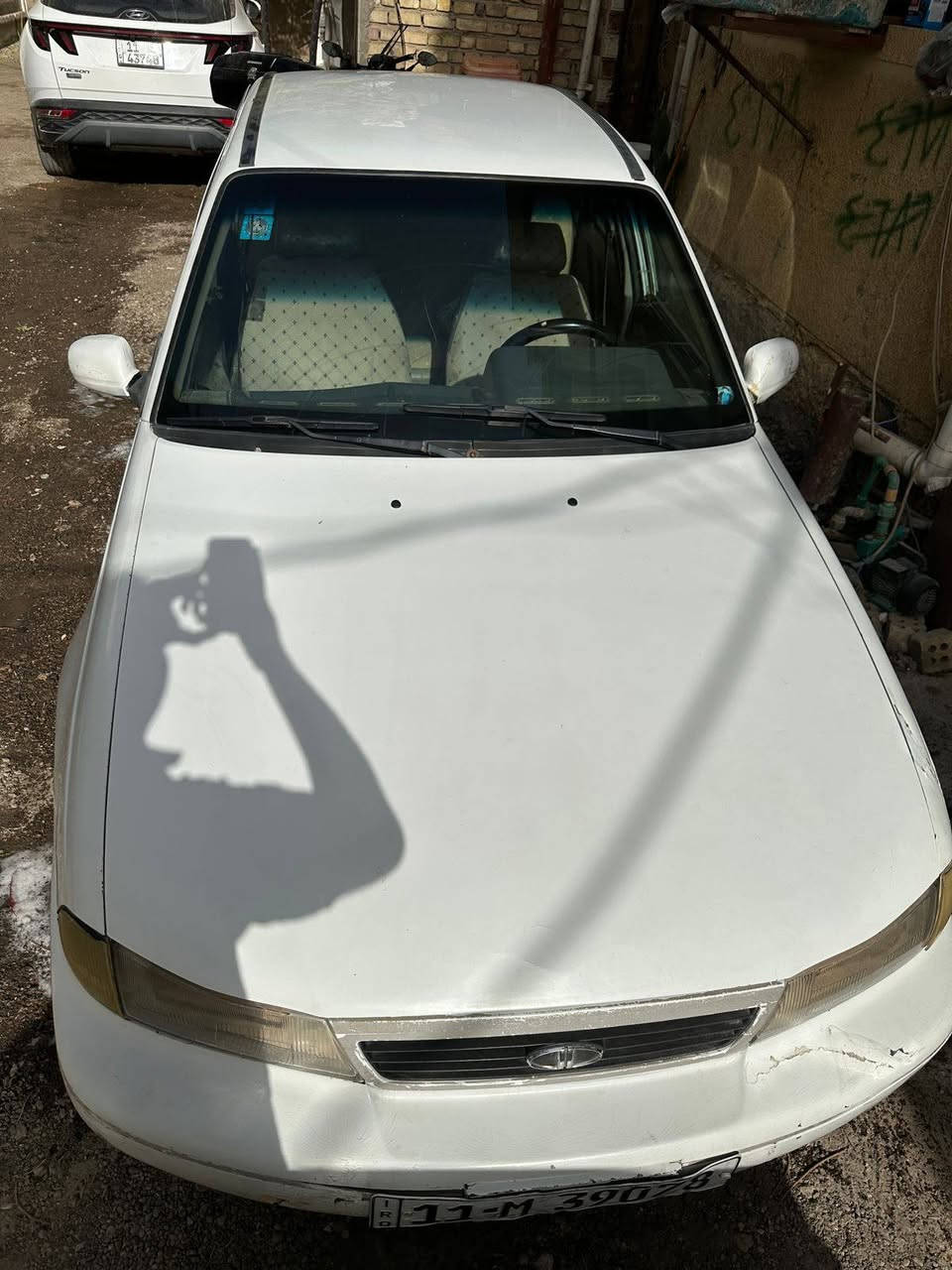 السلام عليكم دايو سلو محرك بيه بخار دوش مفتوح كير مكفول صدر تايرات داخلها نظيف باسمي تحويل مباشر لون ابيض نظيفه سعرها ٢٥ بيها مجال حك الجيه *********** مكاني الكاظميه
