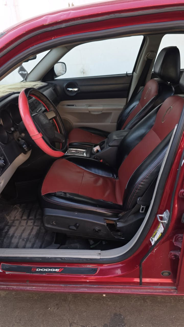 السلام عليكم
جارجر للبيع 2007 مال بيت
للاستفسار على هذا رقم
***********
