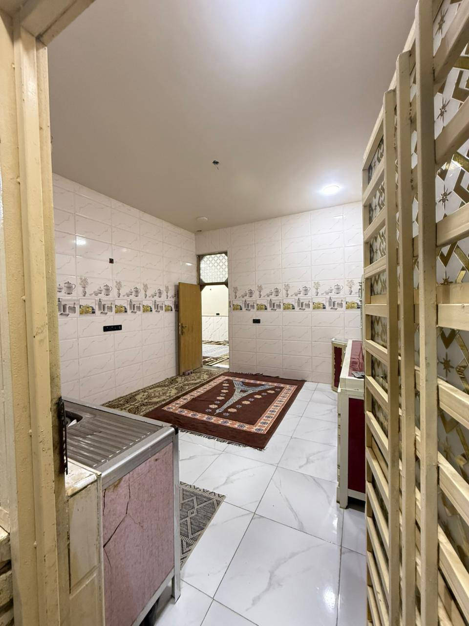 البيت البيع ***********
