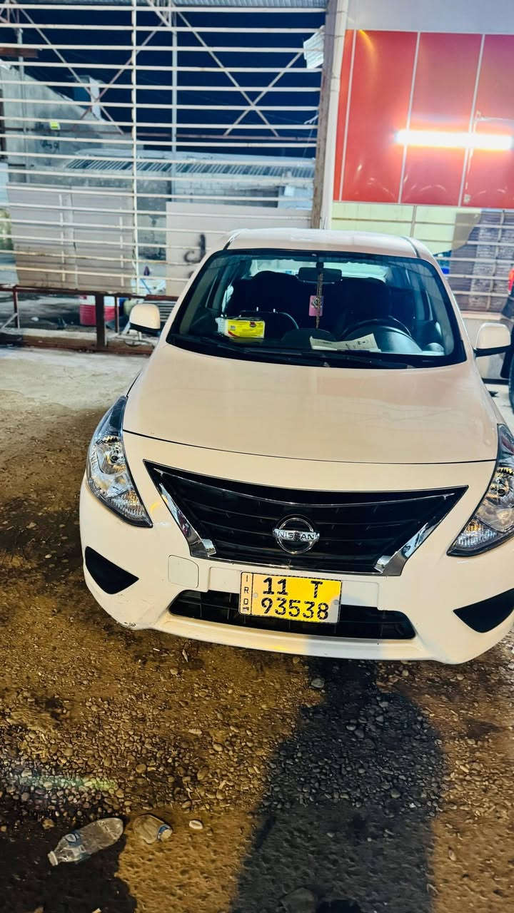 السلام عليكم نيسان سني 2019
سيارة خير من الله ما بيها نقص گير مكينة مكفولات و صدر و تايرات كله جديد قبل اسبوع مسويهن المازادات البلادي موجودات و چاملغ البلادي هم موجود ..بيها ربع جاملغ مصبوغ و طخات بسيطه السعر 110 و بيها مجال بسيط
***********
