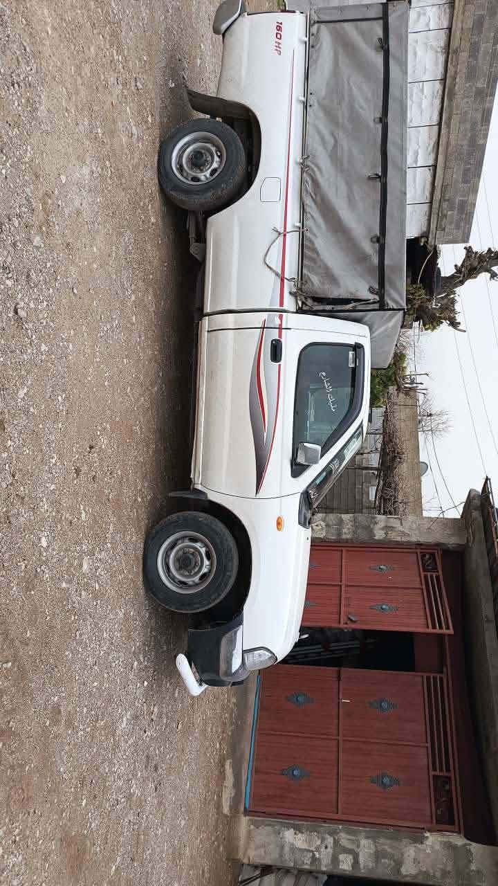 بیسم اللەالرحمن الرحیم 
نیسان تاک 5قولاب
مۆدێلی 2010نمونەی جوانی
3پارچەی پێشی ڕەشە 
چوارتایەی لۆک
تەبرید وپاوەر
سەنەوی نوێیەتا2030
مەکینەوگێڕو اکسل بەشەرت
تحویل وغرامە بەشەرت
سعری 103گڵاو مەجال
***********
***********
