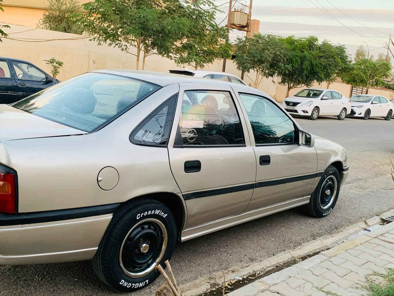 اوبل فكتره 
موديل 
1991
محدثه 
1993
السنويه 2028
صبغ عام جماليه بدون معجون 
السعر 48 وبيه مجال 
***********
