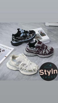 ملابس • كل المقاسات • توصيل لكل المحافظات