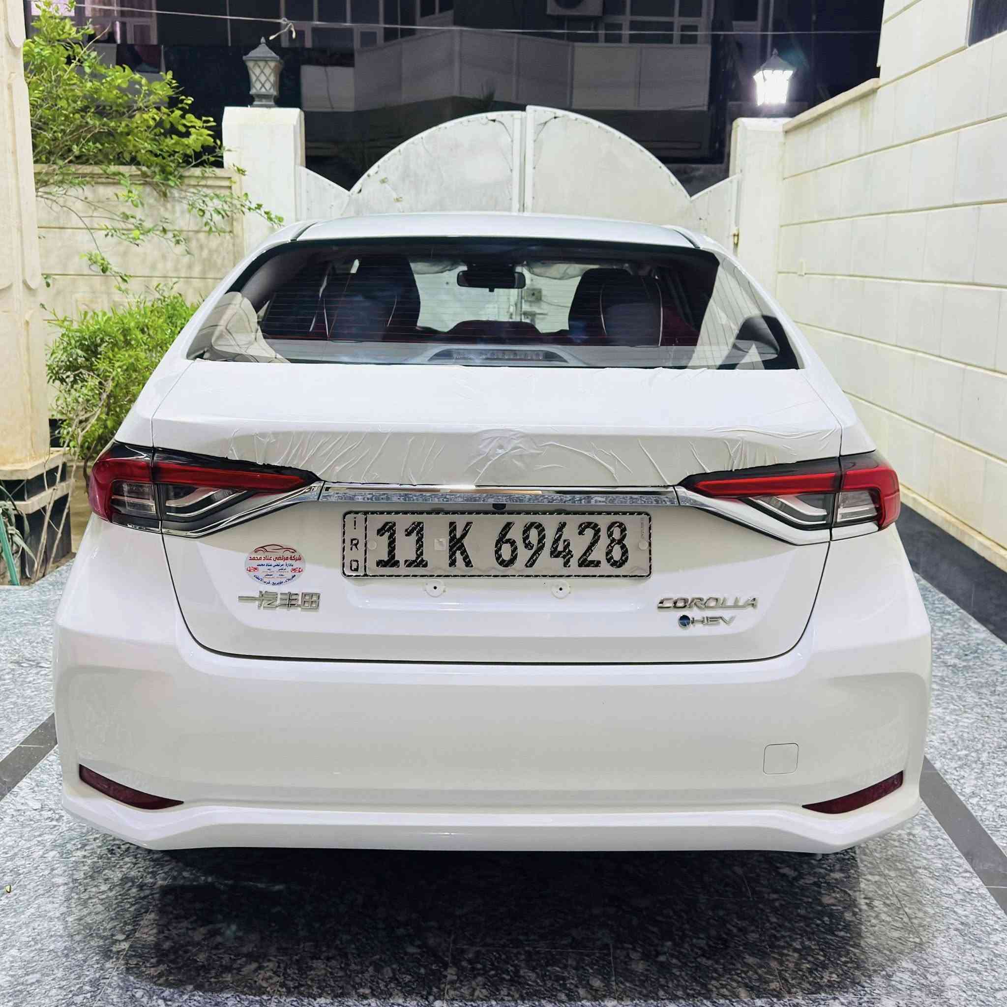 ورولا 2025  هايبردالشكل الخليجي المرغوب  فول موصفات كفاله عامه السياره صارف عليها اكثر من 500 ألف  بعدها بوضعيه الزيرو رقم بغداد شرط التحويل 
سعرها ١٦٣ وبيها مجال قليل حك الجيه
***********
