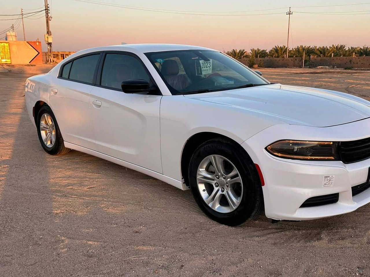 دوج جارجر اصل 2023
الوان ابيضّ
المسافه المقطوعه 50m
حجم المحرك 3600
تحكم عن بعد 
شاشه كبيره
تشغيل عن بعد
كشن حضن مع تحكم كهربائي 
حساسات خلفيه 
مري جانبيه هيتر مع عاكس الضوء
تبريد +تدفئه
تقرير تعمل وتسير 
كفاله عامه من دعاميه لدعاميه 
***********)
السعر) 275 $ ورقه نتصال فقط
