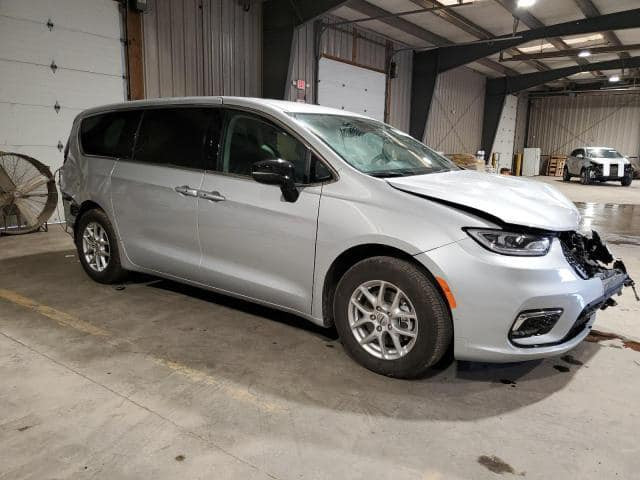 باسفيكا موديل ٢٤ فطعتين صبغ جاملغ خلفي وبنيد 
ماشية ٢٥ السعر ٢٣٨ 
***********
