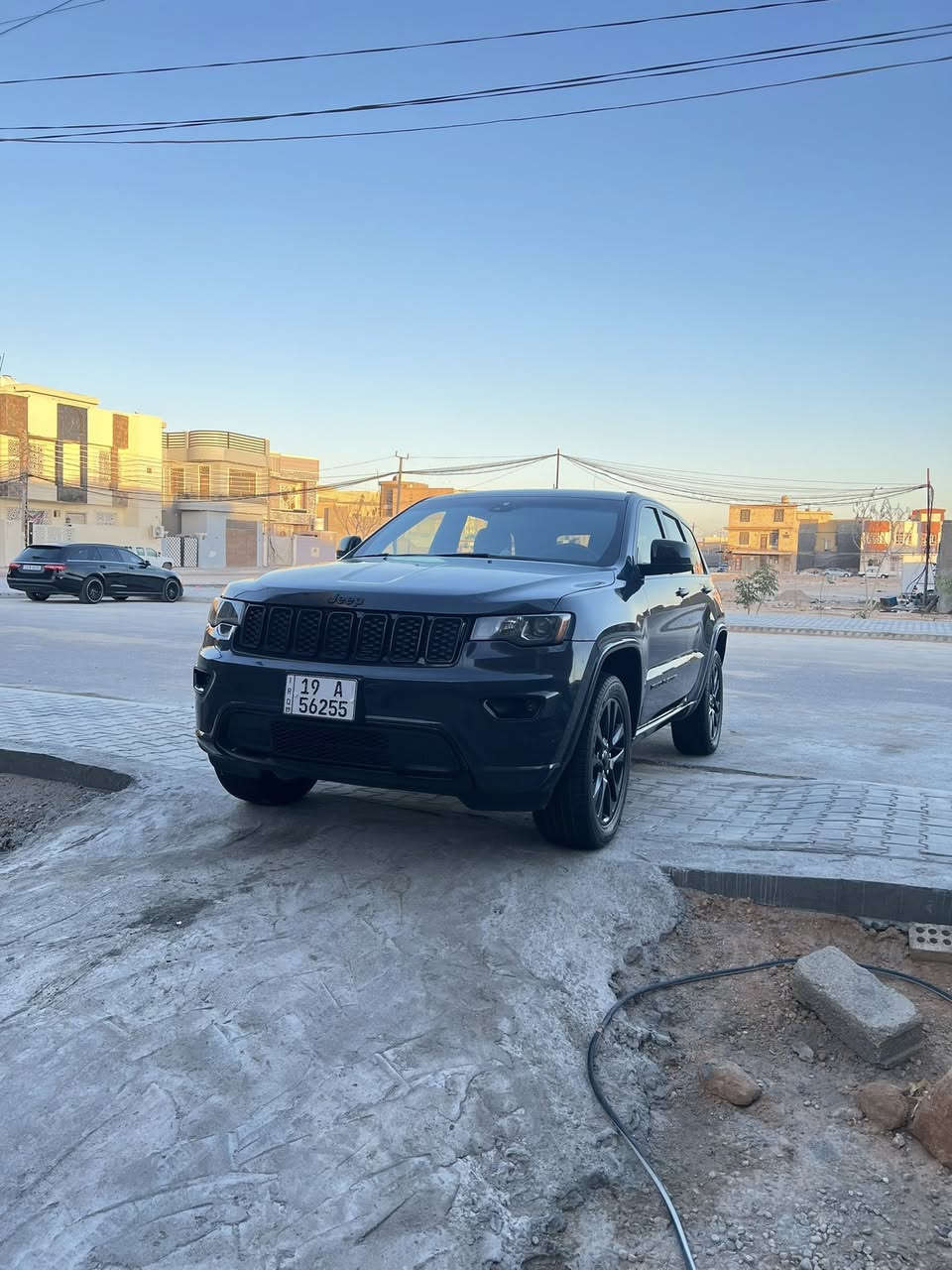 سلام عليكم
-جيب (بلاك توب) 2017

-ماشية ٨٩ ميل

مواصفات 

-بصمة و بصمة ابواب

-دفع رباعي 4*4

-تشغيل عن بعد

لايت زينون بلادي 

- حساسات خلفي

‏- ‎كشنات جلد 

-تدفئة كشنات 

- تدفئة ستيرن

‏-شاشة كبيرة 

-كامرة خلفية

‏- ‎تبريد قطعتين 

الضرر بالمنشور

مكان السياره كربلاء

سعر السياره 218

للأتصال: (***********)
