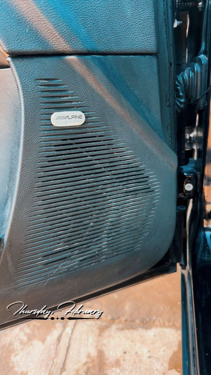 جالنجر سكات باك   2018  مصروف عليها اكثر من سعرها سقف روز رايز متغير اللون ليد دشبول ليد لايت خارجي متغير الوان فول فول بس بدون سلايت ☄️بوضع شركه قطعتين صبغ  بدون بطانيه بس شاصي شوي معدل جه واحده ارباك بس ستيرن وتكما  شر ط محرك كير اكسل بلادي مامفتوح   تحويل بشر ط. باقي كلو موضح بلصور  موقع اربيل موجود وتساب يفتهم اكثر   (مجال بيه سعر )*********** أربيل, العراق
