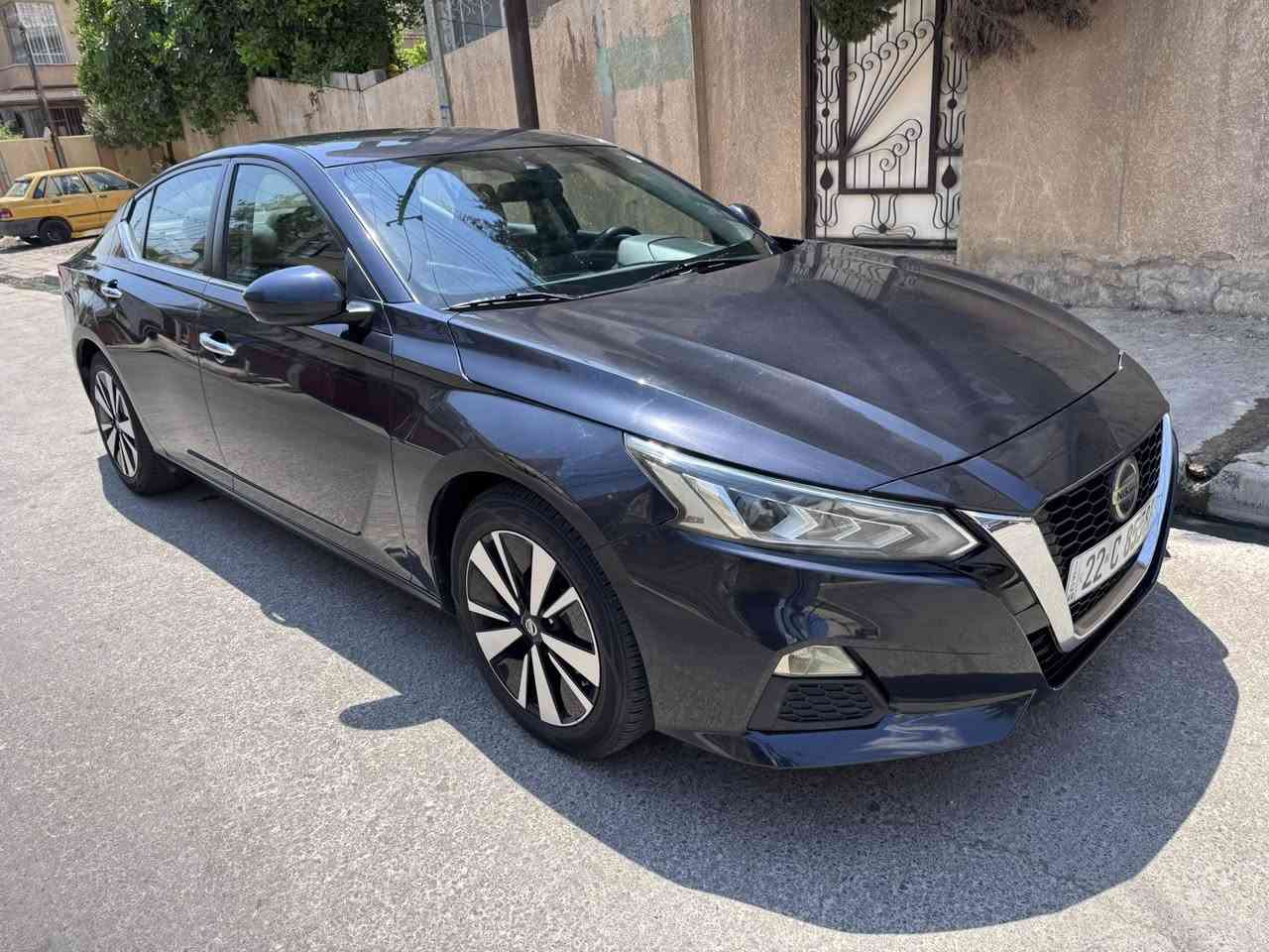 التيما موديل 2021 sv
رقم اربيل باسمي

بصمة شاشة كامرة رادار حساسات

اوتو ستوب امامي خلفي بصمة ابواب

ماشية 100 ميل

ضرر موضح بالصورة فقط خشم البونيد بس طلع بيها كلير 5 قطع خلفية

تايرات جديدة كوري اصلي

صدر جديد تبريدها ثلج سيارة مناقصها شي

السعر 127

مكانها موصل

واتساب ***********
