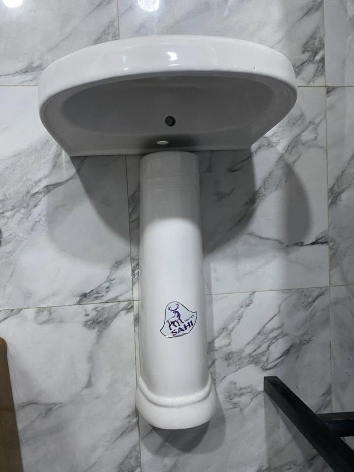 جديد ما مستخدم 
***********
