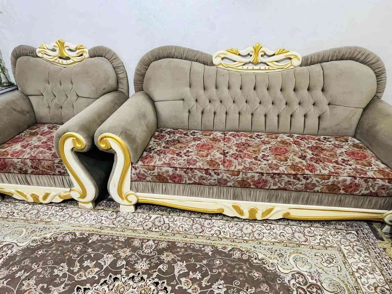 طخم للبيع نظيف جدا للاستفسار تواصل خاص


**إذا كنت صاحب هذا الإعلان وتريد حذفه لأي سبب، رجاءا أرسل رسالة إلى الدعم الفني**