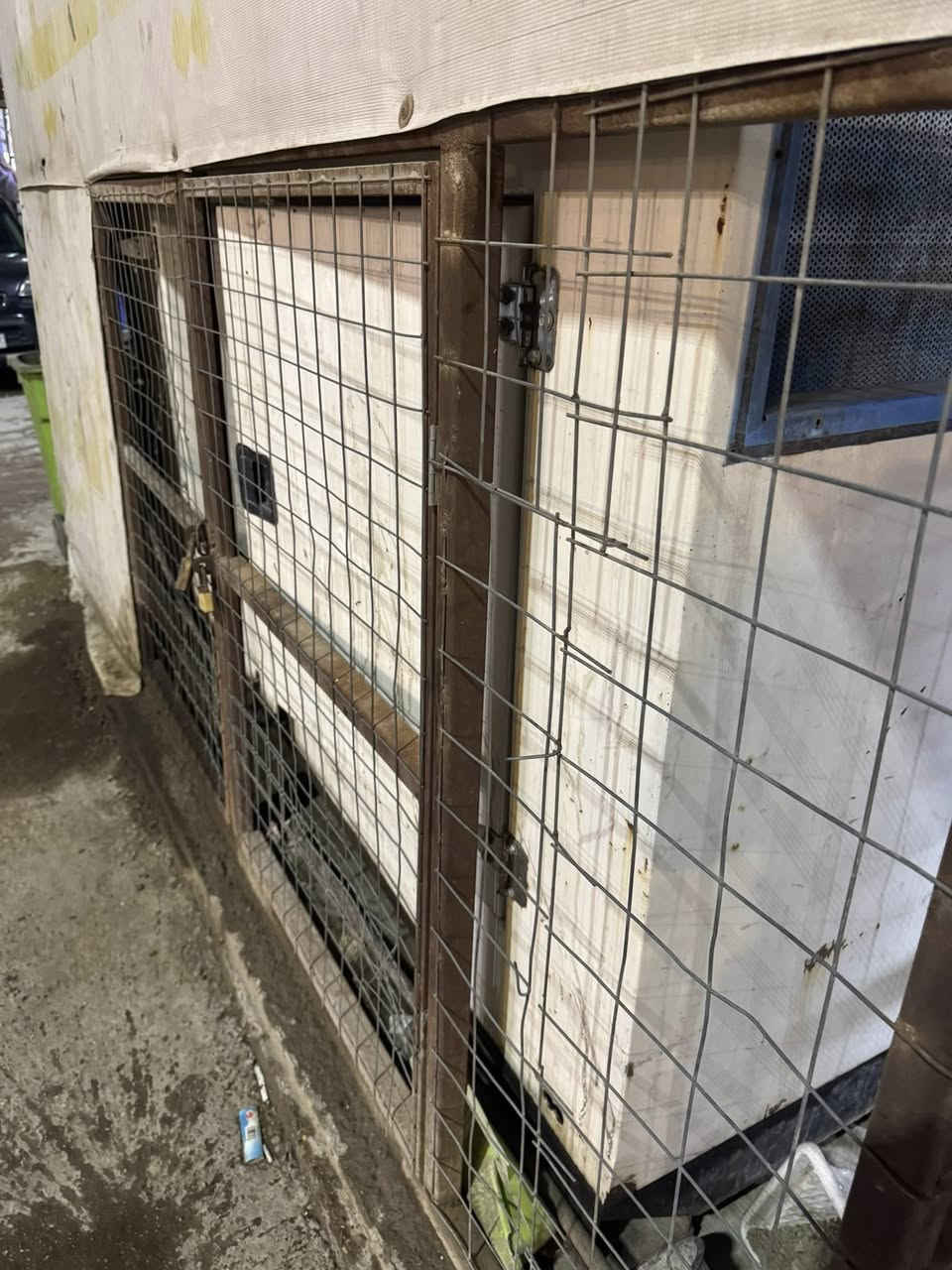 مولدة لبيع كاتم 40 كيفي
***********
قليل استهلاك
