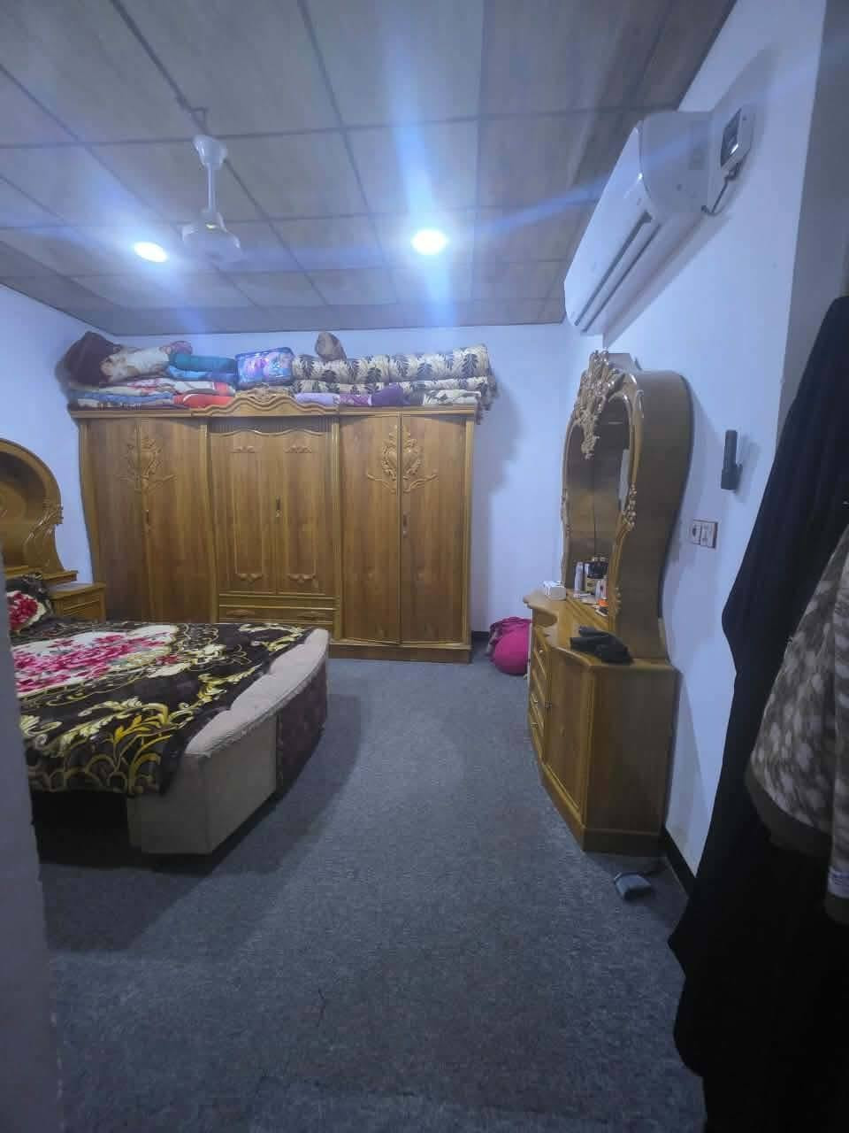بيت🏠 للبيع المساحه 100متر طابو زراعي سند 25اقرار محكمه مشمول بلتطويب ممرقم من قبل البلديه 📌مقابل ملحق قريه الغدير السعر 42 مع المجال #البيت كامل خلاطات تانكي سخان شتايكر يحتوي ✅على غرفه صاله مطبخ استقبال حمامات خارجيه وداخليه للاستفسار يرجى مراسلتنا


**إذا كنت صاحب هذا الإعلان وتريد حذفه لأي سبب، رجاءا أرسل رسالة إلى الدعم الفني**