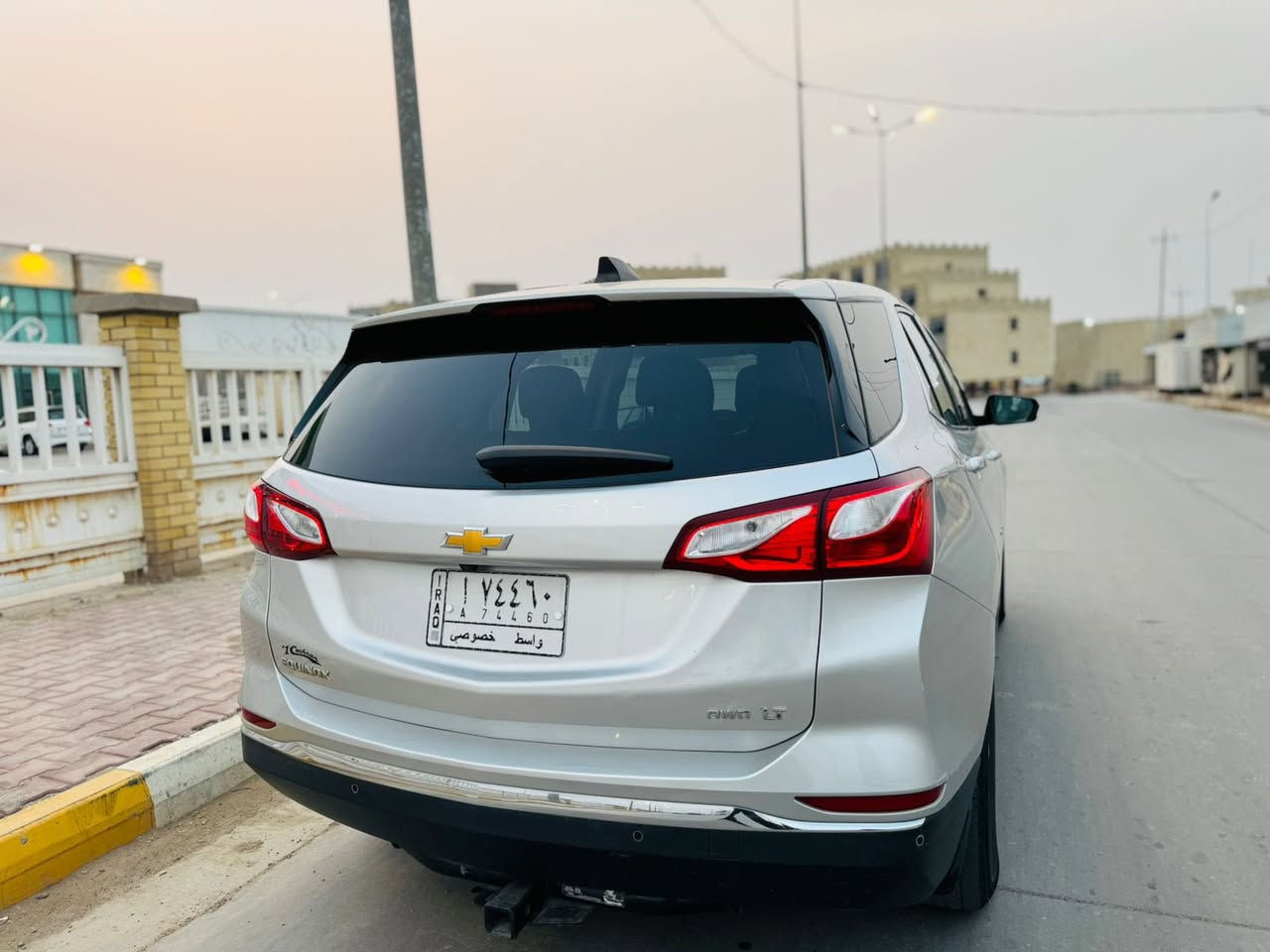 السلام عليكم شوفرليت ايكوينكس 2020
مواصفات LT 

ماشية ٦١ الف ميل
الحادث بنيد وجاملغ وصبغ قليل بالباب وره السائق

المواصفات :

 بصمة  / تشغيل عن بعد / شاشة كبيرة / رادار جانبي  وامامي/ كرسي كهرباء / هندبريك دكمة / LED امامي / جنطة كهرباء / حساسات  خلفية/ تحكم ستيرن / كروس سرعة / بلوتوث / اواكس / قطعتين تبريد / اطفاء ذاتي / محرك 1500 تيربو

للاستفسار 
***********
