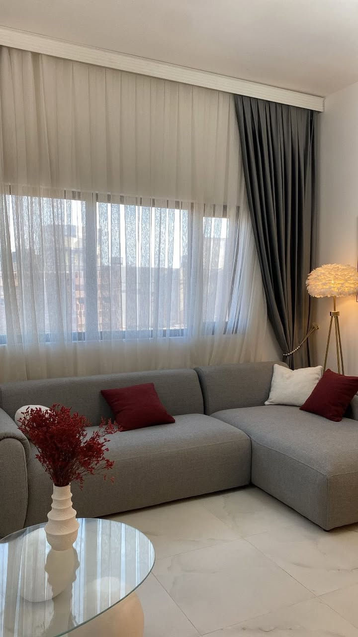 فرصة مميزة للسكن في مجمع الفيروز السكني – نهاية الزعفرانية

امتلك شقتك الآن عبر قرض المصرف العقاري:
 • مقدم يبدأ من: 6 مليون دينار
 • تقسيط لمدة تصل إلى 20 سنة
 • أقساط شهرية مناسبة

تفاصيل الوحدات:
 • عدد الغرف: 2 إلى 3 غرف نوم
 • المساحات: تبدأ من 110 م²

موعد التسليم: بعد 3 سنوات

للحجز والاستفسار:***********

فرصة مناسبة للسكن العائلي أو الاستثمار تواصل الآن ..
