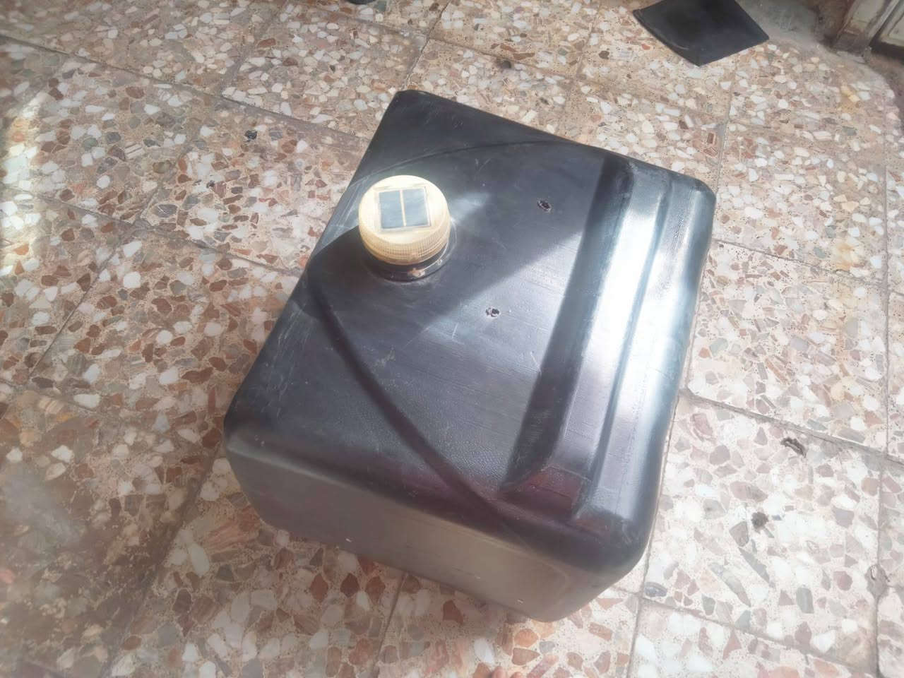 75 وبيهن مجال ابيع شلع لاحد يجيني على حاجه عنواني بغداد الشعب  وحده ***********
