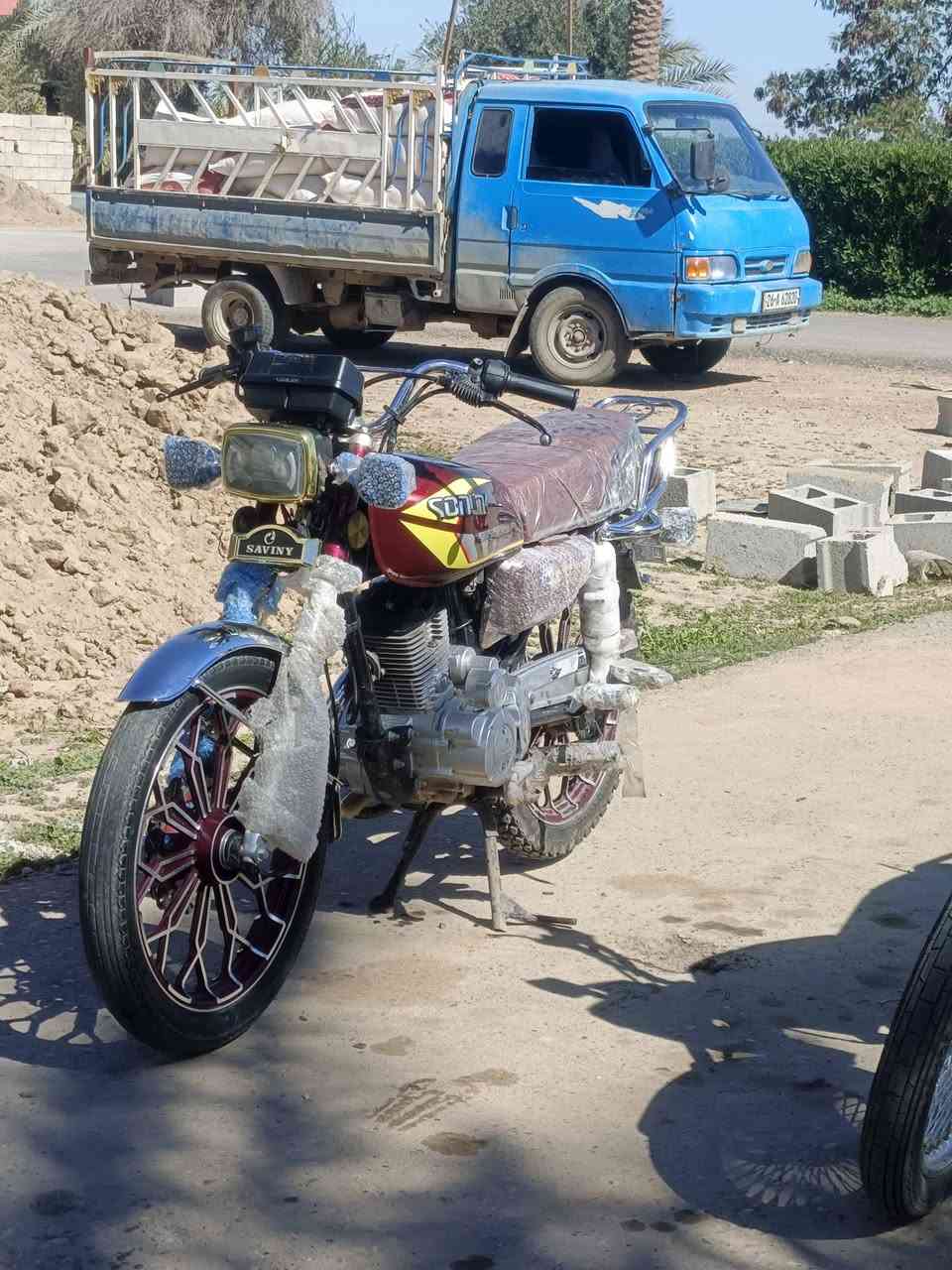 للبيع دراجات عدد 2 السيفان مديل 2024 اخو الجديد نضيف محرك مبدل ولفات بس ناعم اخرس حيل 

تايكر مديل 2025 جديد مصاره شهرين من مشدود السعر 650 بي مجال مستعجل 
***********
