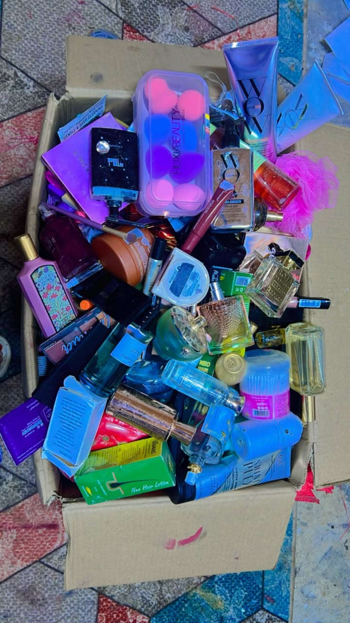 هلا حبايب تابعوني اني أبيع مكياج وعنايه باله أوربي بفلس ونص كلهن ماركات وشي ان ومنزلي وكلشي عندي تابعوني وضيفوني افتح عالتكتك كل يوم بليل نفس لاسم والصوره دعمكم حبايب البنات البعضيعا.


**إذا كنت صاحب هذا الإعلان وتريد حذفه لأي سبب، رجاءا أرسل رسالة إلى الدعم الفني**