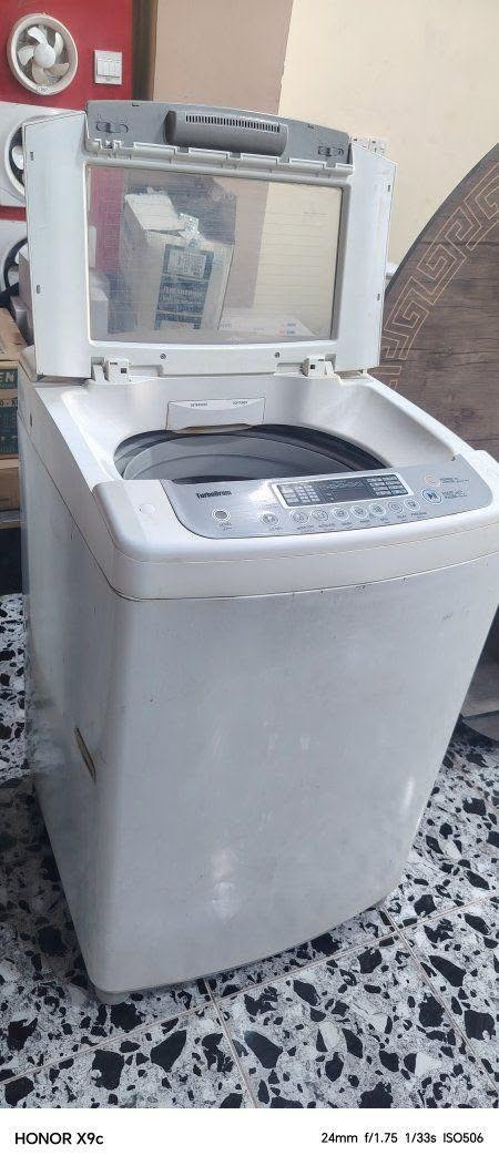 غساله اوتوماتيك نوع LG حجم 15 كيلو السعر ١٥٠ ألف العنوان خانقين بداية بانميل قرب مدرسة جبار فرمان *********** خناقين, ديالى
