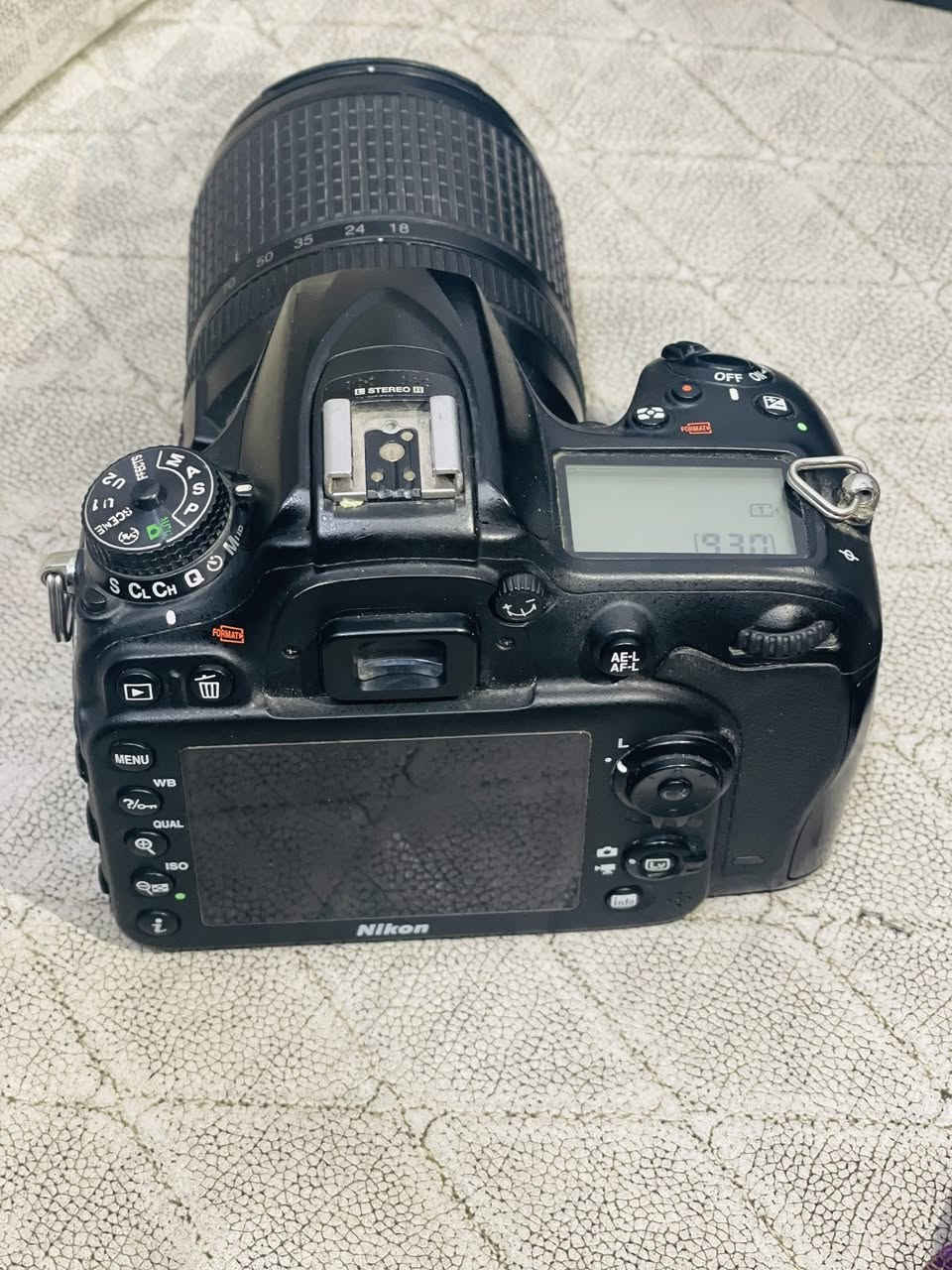 سلام عليكم كامره نيكون 7200D زوم 18-140 السعر 800 العنوان بغداد الامين الثانيه ***********
