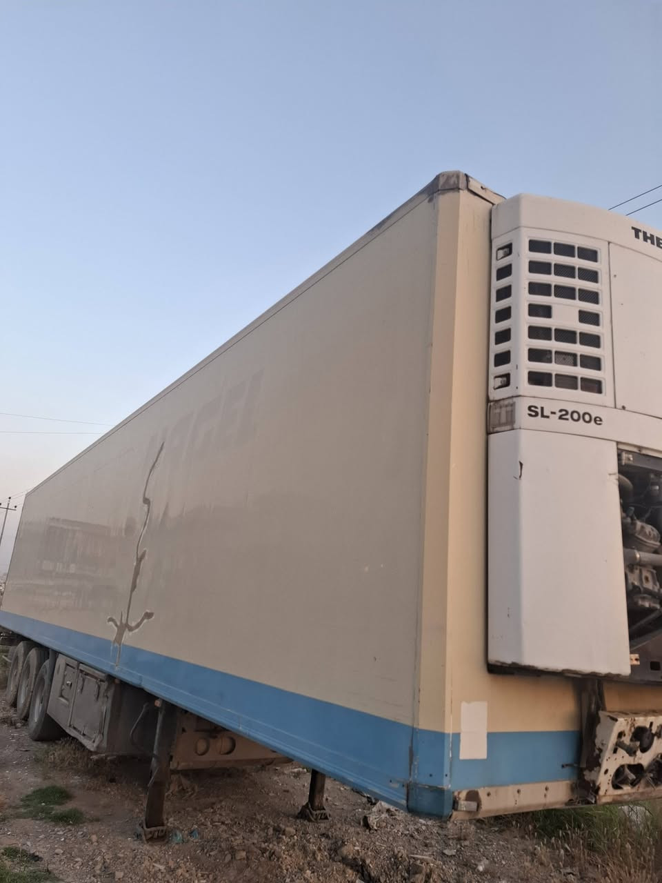 براد للبيع كرونا جهاز sl200e السعر 90 ورقه مجال قليل ..***********
