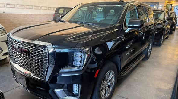 السلام عليكم 
 /GMC/جي إم سي
SLE 
2023
مغلفة 
كراسي كهرباء 
صندوق كهرباء 
شاشة جبيرة/ ابل كار بلي
سايد بريك دكمة 
تحكمات ستيرن 
3 قطع تبريد 
عداد شاشة 
لايت LED 
مكفولة السياره 
السعر 48 وبيها مجال 

***********
