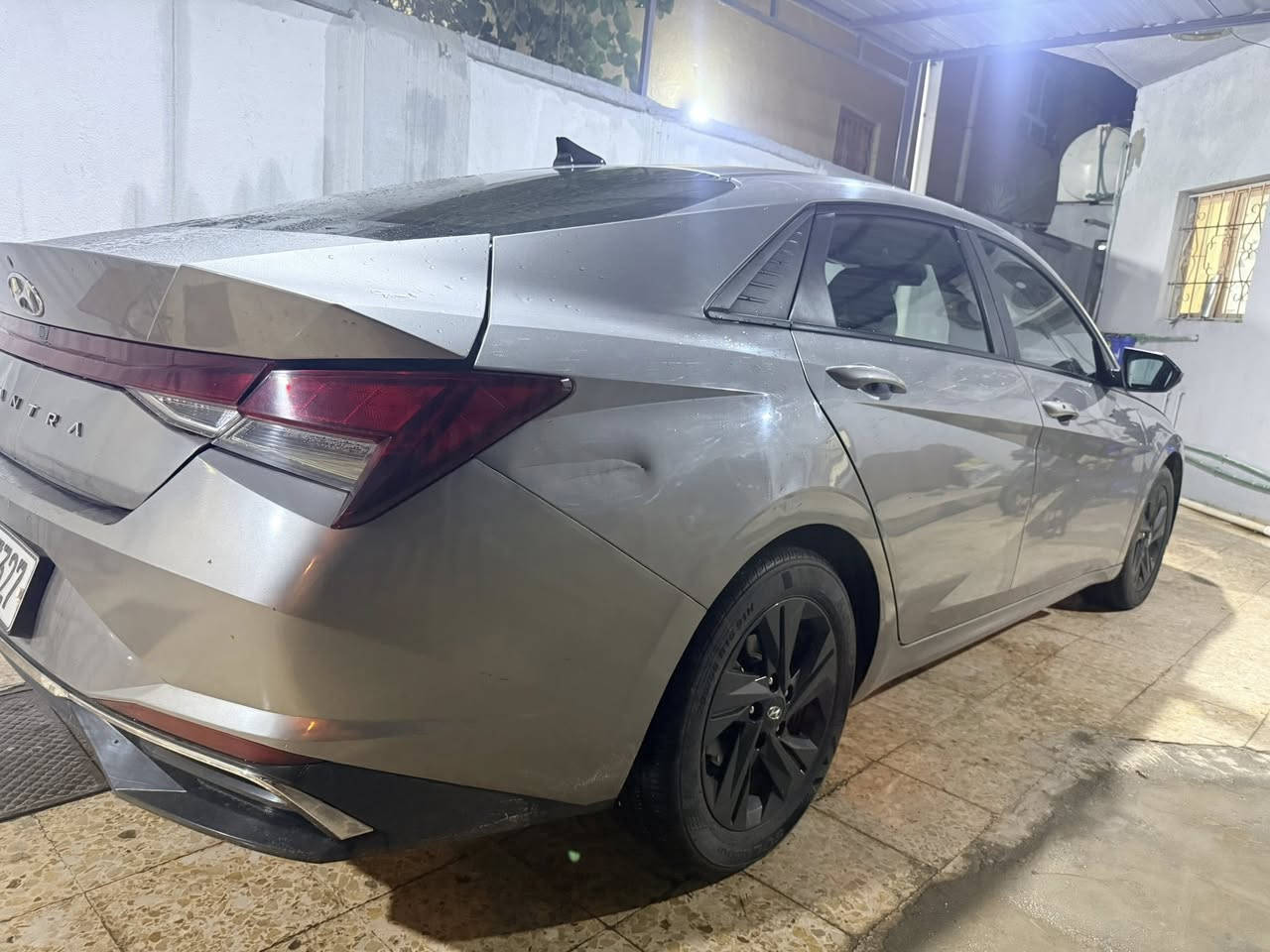 النترا 2023 معوقين رقم بصرة دخول جديد سنة 2024  وارد امريكي ضربتها الجاملغ الايسر مبدل وضربه بالجنطه  
السياره معوقين والمعوق متوفي ، السياره نضيفه ما ناقصها شي عدا الضربه الي بالجنطه موضحه بالصوره 
رايدها بـ150 وبيها مجال 
***********
