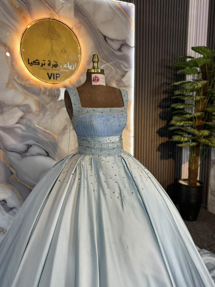 يعلن 🔥سنتر وازياء زهرة تركيا📣 تحفيضات 🎚️نصف السعر بيهم جديد ماملبوس السعررر 50 الف بيع وليس الاجار بدلات تركي تصوير عادي 🎥

للحجز والاستفسار خاص ☎️
***********
