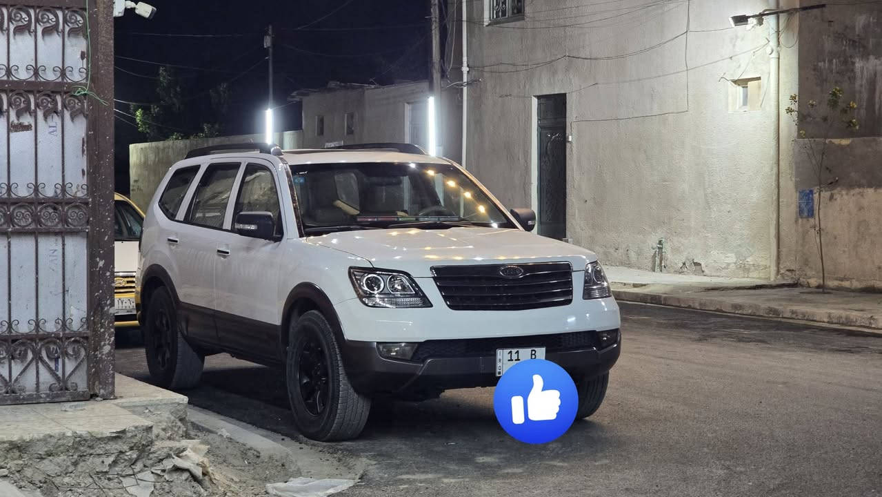 السلام عليكم
موديل ٢٠١١  
تشغيل بصمه . فتح ابواب بصمه.كشنات مغلف جلد.خزن وضعيات ٢ مقعد السائق.
تحكم كراسي كهربائي السائق والراكب.كاميره خلفية.
تبريد ٣ قطع.حساسات خلفية.تحكم مري .جنطة شفط .
تحكم دفع رباعي و ثنائي انت تختار..جرس من تعبر ال١٢٠. 
ضايف الها دبلات لاند كروز وطخم تايرات جبلي جديد
 نصبه السيارة ما شاء الله عالية ورقم بغداد شبه مميز مسوي ادامه شامله  للسيارة 
 و بلكات و نوزلات جديد معتني بالسيارة ونظيفه 
السيارة بيها ٣ قطع
السعر ١٢٤ بيع او مراوس
***********  واتساب
