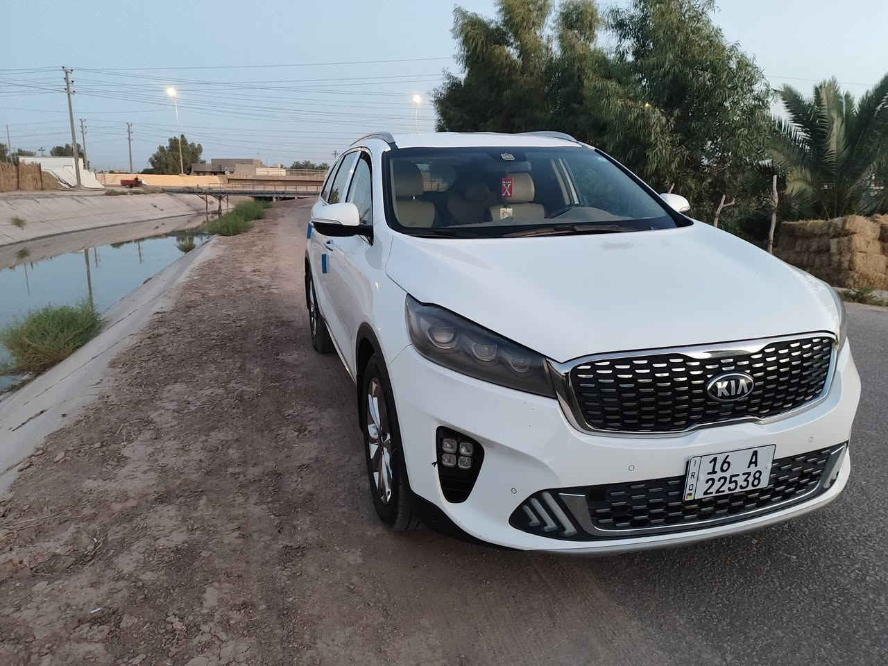 السلام عليكم سورنتو 18شكل 20 سياره كفاله عامه مكينه 3600  ماشيه 139 مكان الديوانيه   سعر 235وبيه مجال***********
