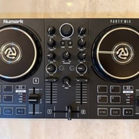 Numark Party Mix • غير مستخدم • بدون كارتون