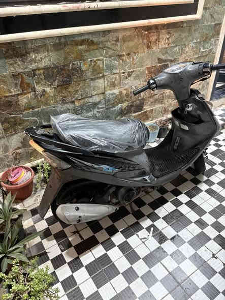 السلام عليكم اخوان دراجه ماكس عدله للبيع بلاديه مال حاويه شرط كلهه بلادي محرك بلادي ٤٩ شلعه ومعدل تشك الكاع اي نقص مابيهه سلف هندر لايت بك لايت هورن اي نقص مابيهه الدراجه كفاله عامه كفاله عامه   

الدراجه هيه والويل سعرهه ٩٥٠ 
بدون ويل سعرهه ٨٧٥
اي استفسار *********** 
مكاني المسيب حي المعلمين
