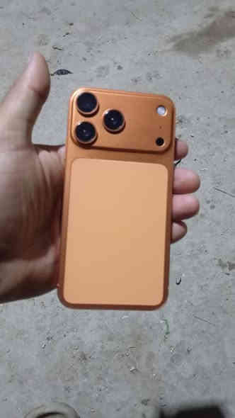 سلام عليكم متاح ايفون Xr محدث ايفون ١٧ برو ماكس جهاز مكفول من اي تصليح او تبديل ذاكره ٦٤ بطاريه ٧٨ شحن فول ولا بي صرف وجهاز كله بلادي فقط بي هذه سواد بشاشه فوك  مكاني بابل الطهمازيه س ١٦٠ وبي مجال بسيط
***********
