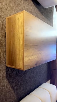 طاولة وسطية • خشب • الدورة بغداد